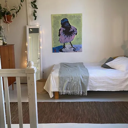 Iloinen Taiteilijakoti