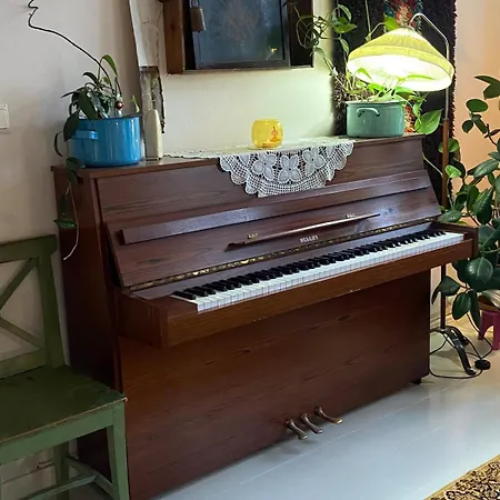 Iloinen Taiteilijakoti Apartmán